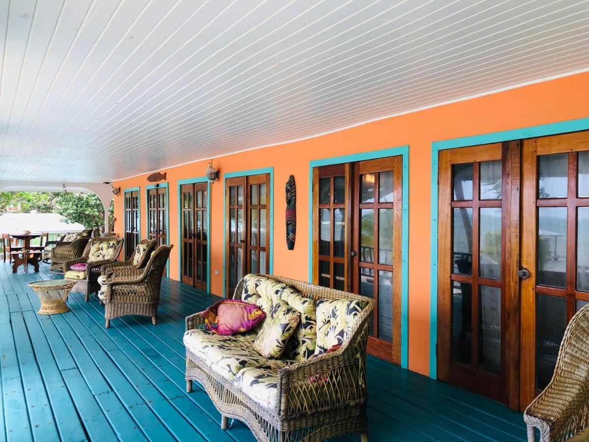 Coral Cove Inn Maya Beach Exterior photo
